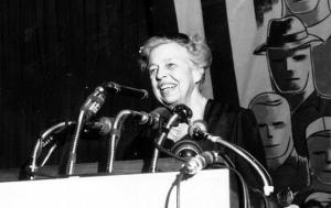 Eleanor Roosevelt at podium